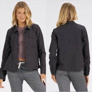 NWT ✨ Vuori Women’s Ripstop Jacket Charoal VW523 Retail‎ $98 Size Small